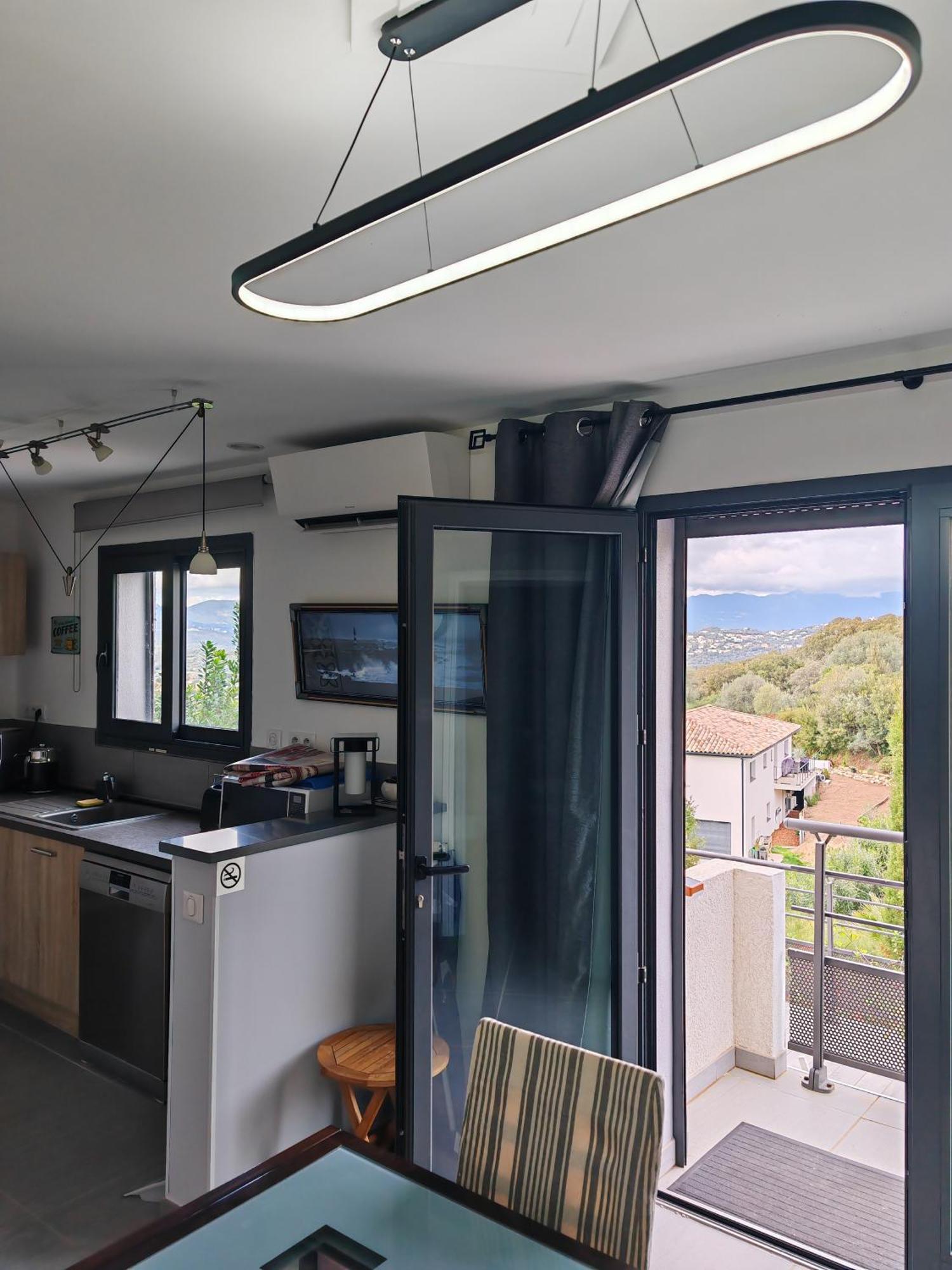 Appartement F2 Avec Terrasse De 35 M2 Bomorto - Porticcio 波尔蒂乔 外观 照片